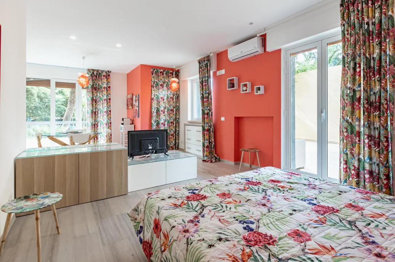 Marina Di Ragusa Cozy Apartments With Private Parking 0*, 拉古萨的码头 意大利