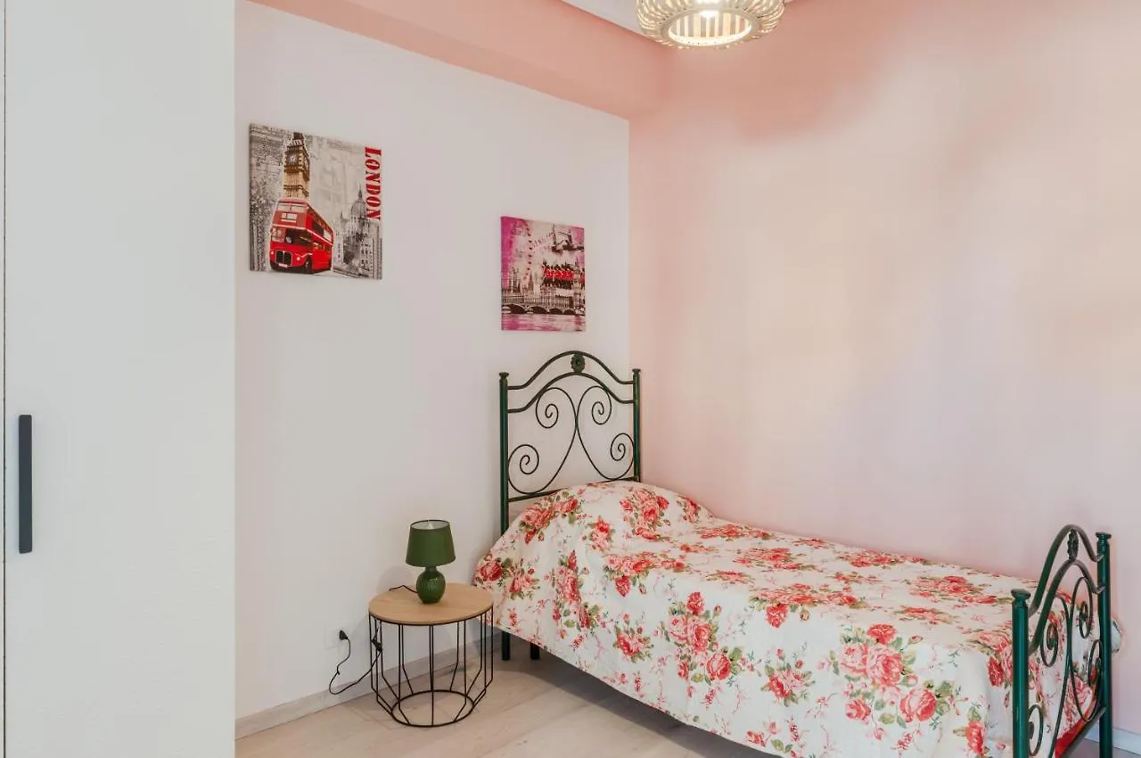 Marina Di Ragusa Cozy Apartments With Private Parking 意大利