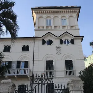 Villa D'Albertis , Crevari Italia
