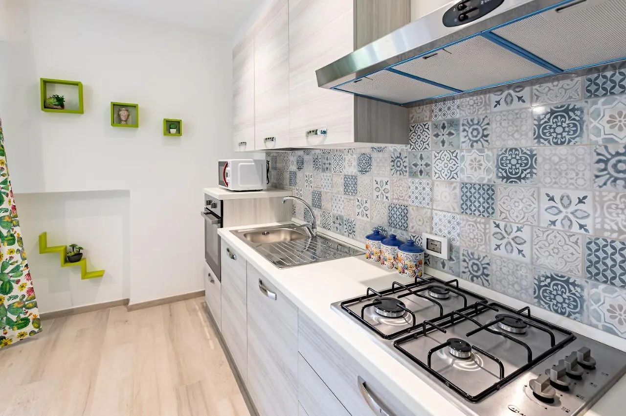 Marina Di Ragusa Cozy Apartments With Private Parking Italia