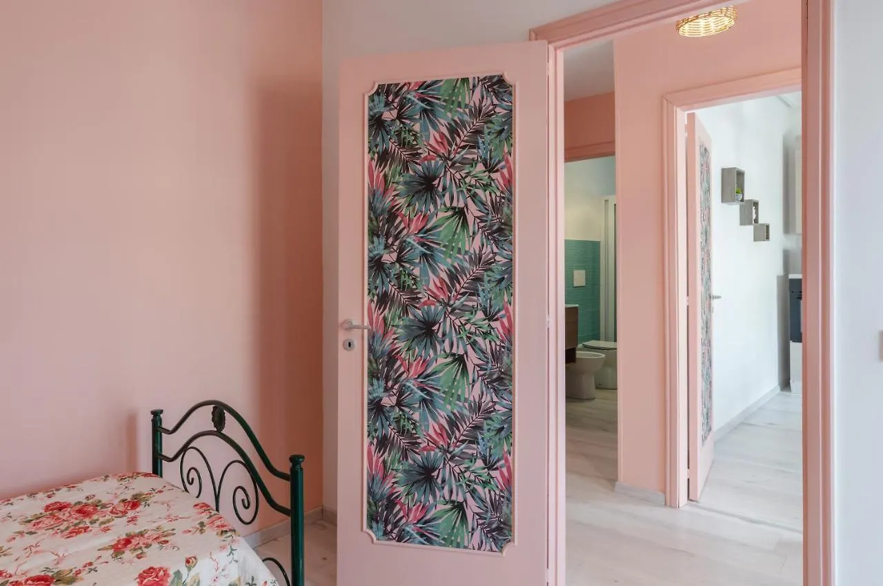 Marina Di Ragusa Cozy Apartments With Private Parking Italia