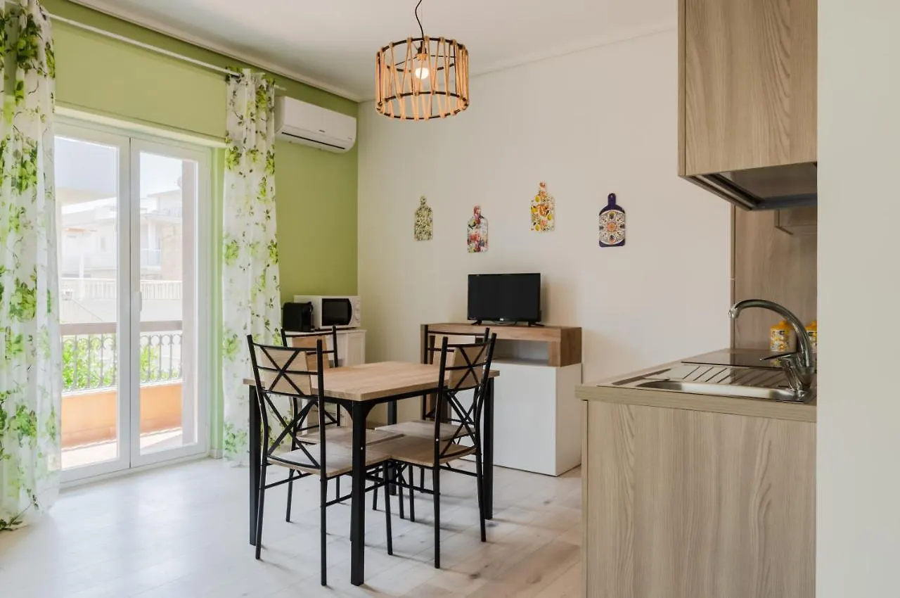 Marina Di Ragusa Cozy Apartments With Private Parking Italia